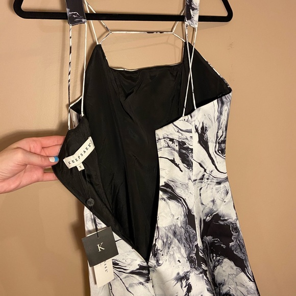 NEW KEEPSAKE Strappy cocktail dress US:S mirror design - Picture 3 of 6